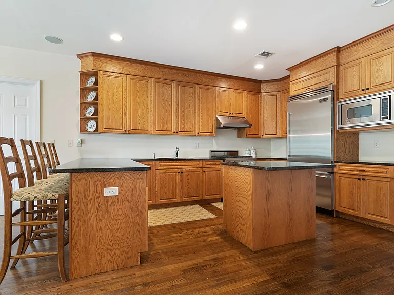 11 Seasons Ln — Photo 8
