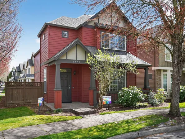 1052 SE Portlandia Ave, Hillsboro, OR 97123