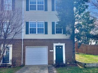 531 Highland Towne Ln, Warrenton, VA