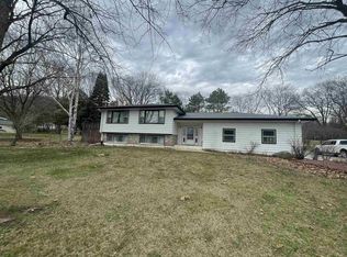 W11290 County Road V, Lodi, WI 53555