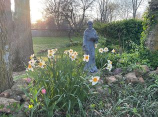 1607 E Richmond St, Springfield, MO 65804