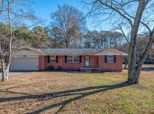 155 Waverly Dr, Rossville, GA 30741