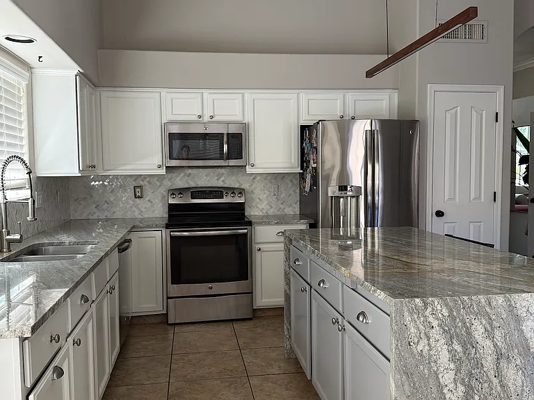Chef's kitchen
