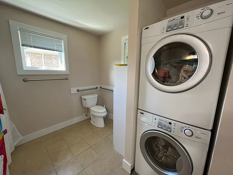 1707 Jefferson Park Ave — Photo 30