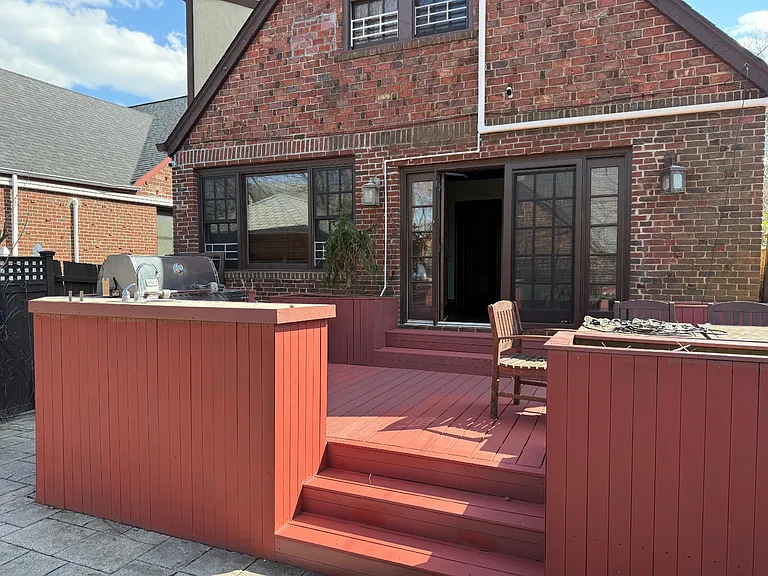 8337 Charlecote Rdg — Photo 37