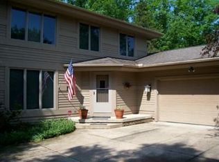 450 Old Reservoir Rd, Berea, OH 44017