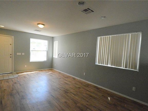 3rd image of 5997 Banbury Heights Way