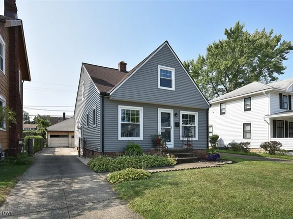 19329 Shoreland Ave, Rocky River, OH 44116