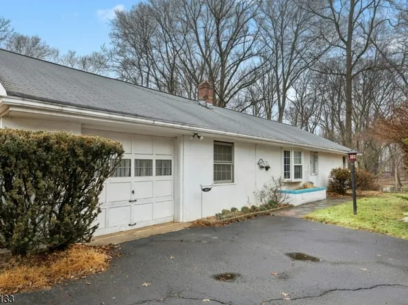 104 Warrenville Rd, Green Brook Twp., NJ 08812
