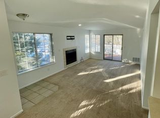 8 Wentworth Rd, Bedminster, NJ 07921