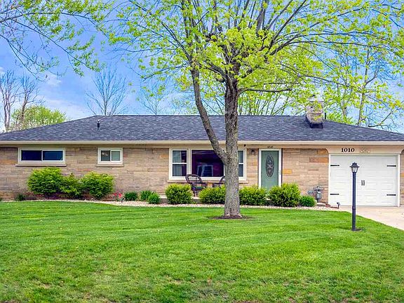5th image of 1010 Crescent Dr