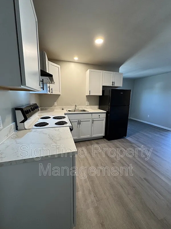 1 bed, 1.0 bath, 600 sqft, $1,050 — Photo 1