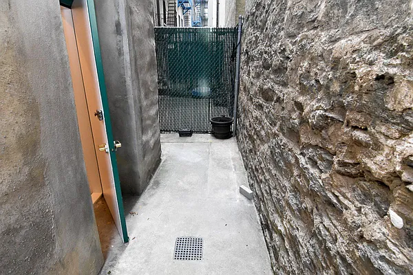 Rented by Bohemia Realty Group | media 21