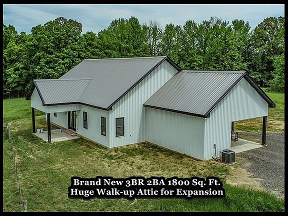 3rd image of 118 Hawkins Rd