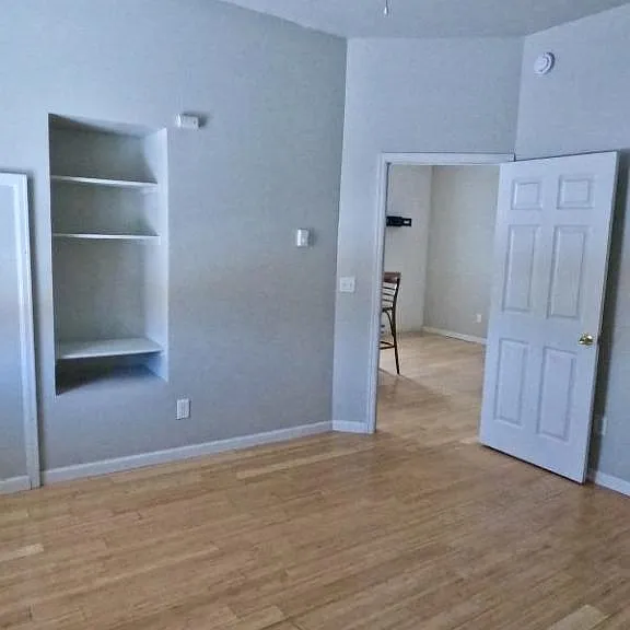722 Main St #1 — Photo 4