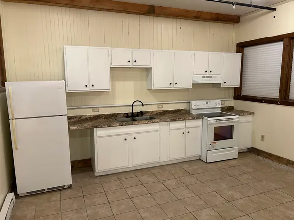 20 Pioneer Ave #3, Sanford, ME 04073
