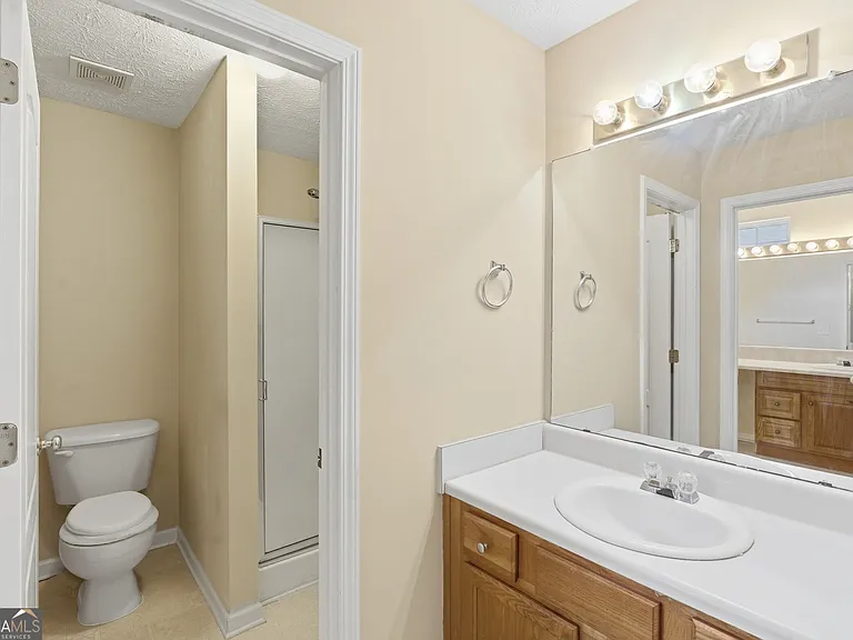 5420 Yellow Pine Dr — Photo 20