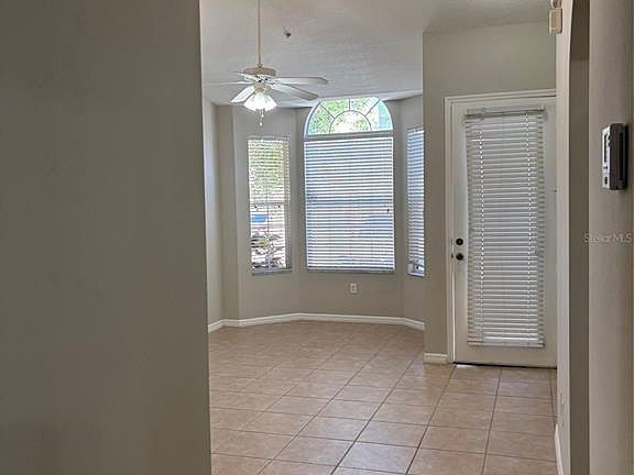 2nd image of 7416 Lago De Oro 5-apt 2-A
