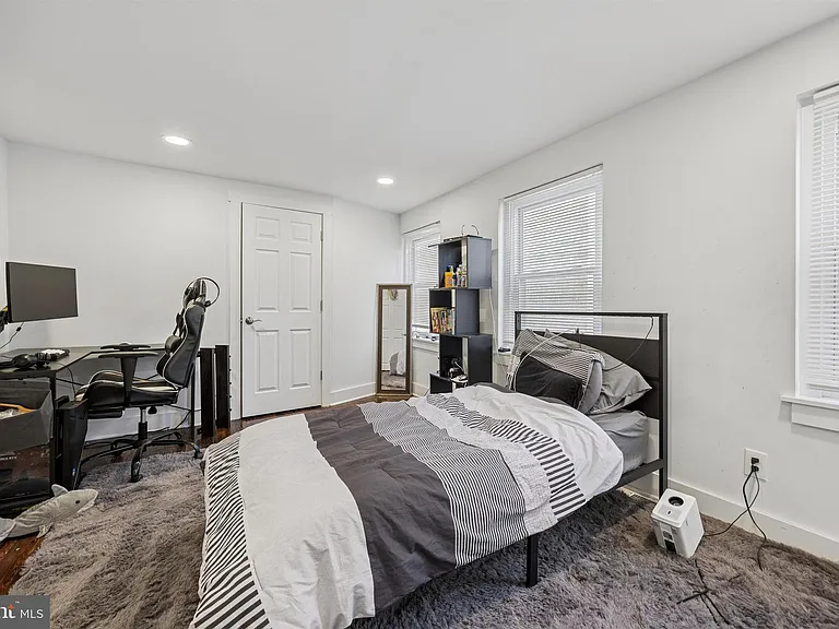 14 Maple St — Photo 14