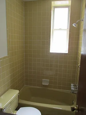 Rented by Windsor Homes Realty Corp | media 5