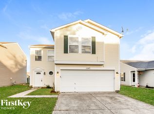2147 Summer Breeze Way, Greenwood, IN 46143