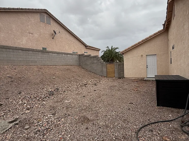 2863 Ventana Dr — Photo 38