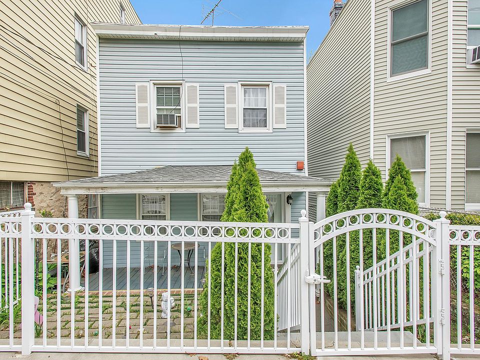 1st image of 54 Alder St