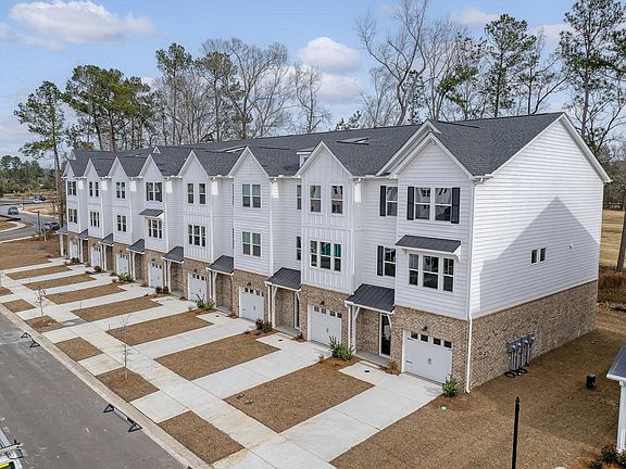 4th image of 5214 New Palm Ct