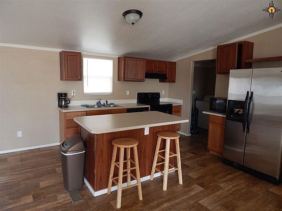 2nd image of 4512 Mimosa St