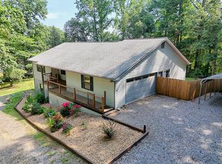 28 Coon Tail Rd, Blairsville, GA 30512