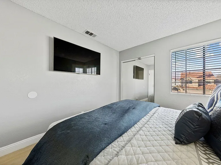 449 Rutherford Cir — Photo 30
