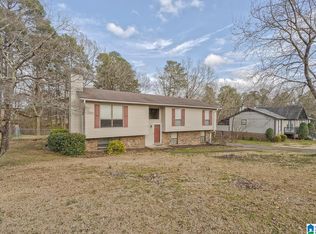 5267 Memory Ln, Mount Olive, AL 35117