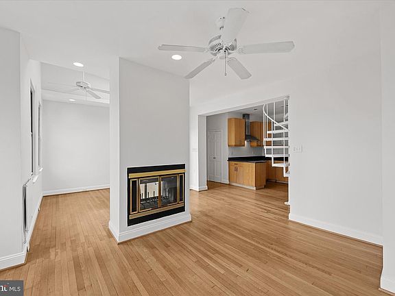 2nd image of 1318 35th St NW APT 6