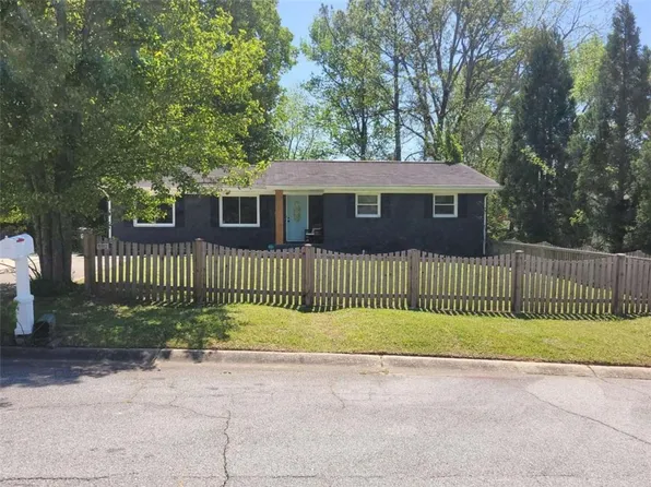 1739 Cardinal Rd, Jonesboro, GA 30238