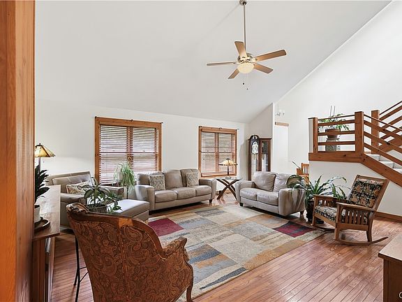 5th image of 3171 Chaphe Hill Rd