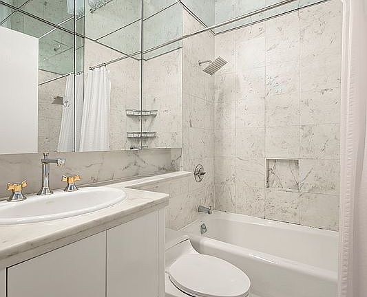 5th image of 106 Central Park S APT 10H