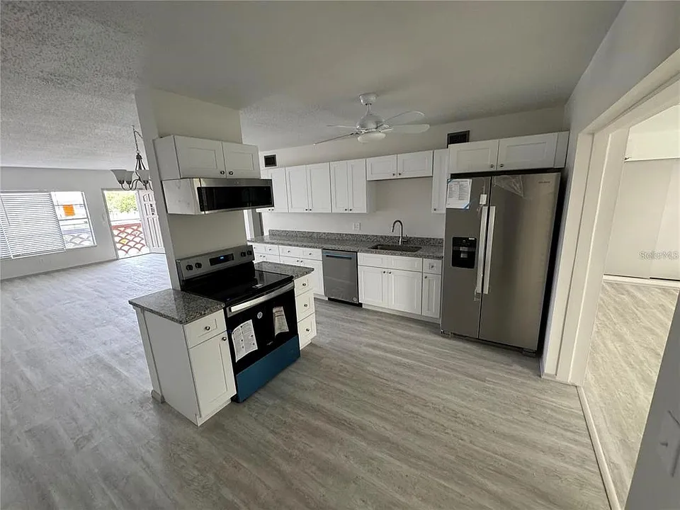 2072 Australia Way W #48