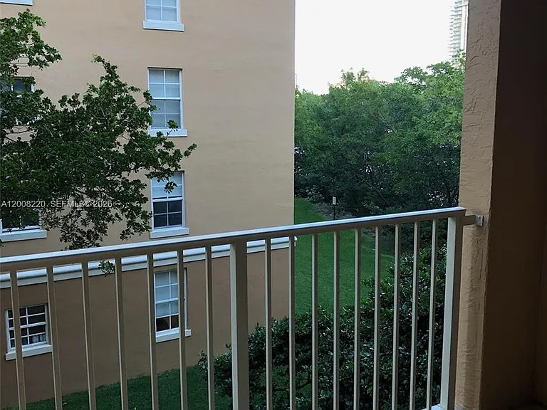 19555 E Country Club Dr #8403 — Photo 1