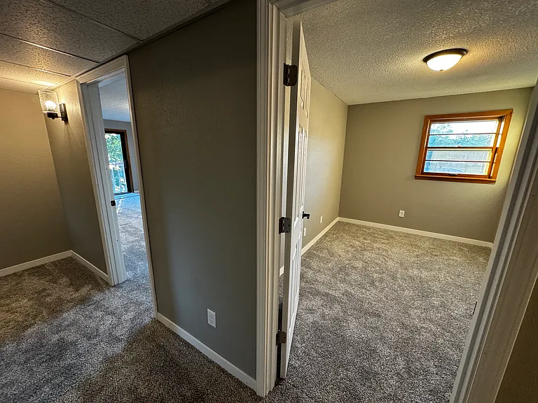 402 Butler Ave #C — Photo 14