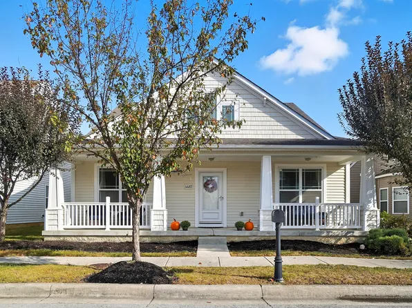 4487 Pebble Beach Dr, Grove City, OH 43123