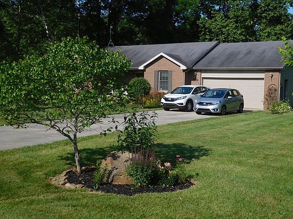 2nd image of 6924 Jordan Ln