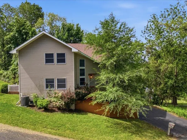 207 Hillcrest Avenue, Albany, NY 12203