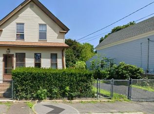 24 Roper St, Lowell, MA 01852