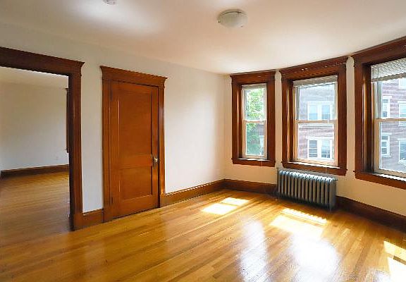 5th image of 257 Washington St #11CP