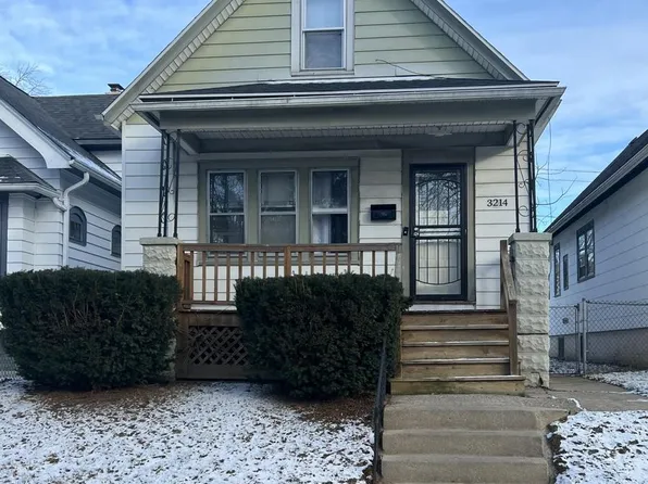 3214 North 11th STREET, Milwaukee, WI 53206