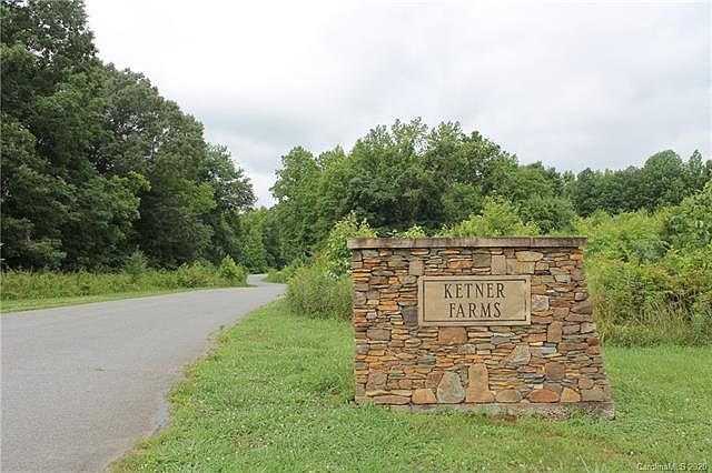 1st image of 120 Barnwood Dr