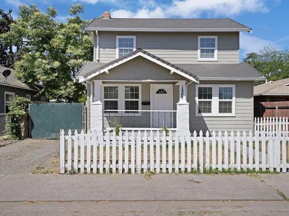 1567 Hiawatha Ave, Stockton, CA 95205