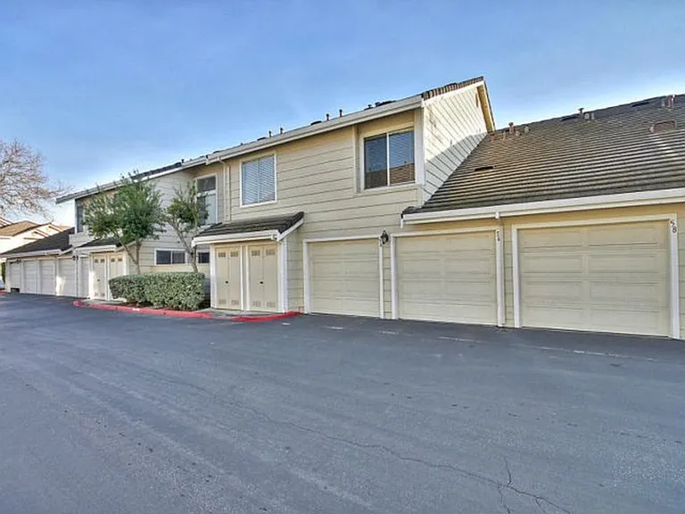 56 Cherry Crest Ln — Photo 9