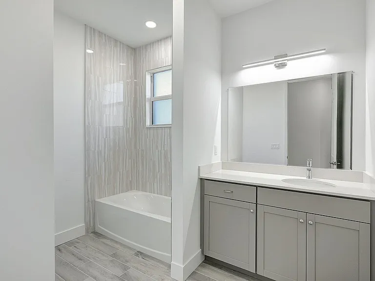1791 SW Effland Ave — Photo 35