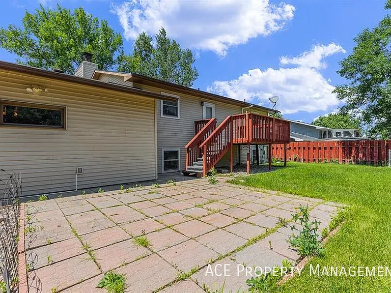 4430 Steeler Ln — Photo 16